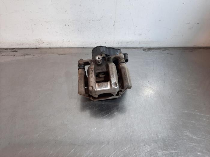 Etrier de frein (pince) arrière droit Opel Corsa