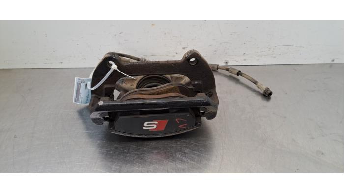 Etrier de frein (pince) avant gauche Audi S3