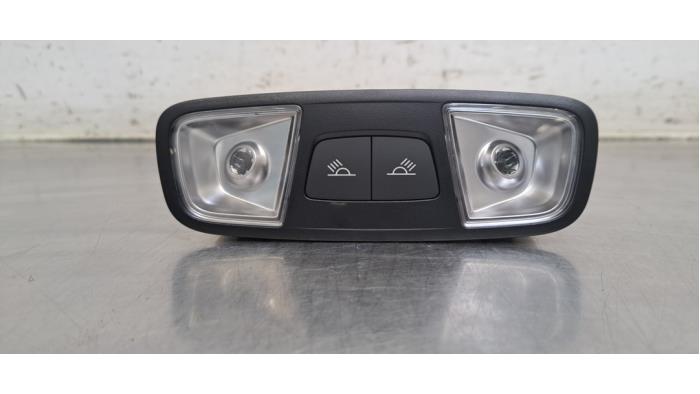 Eclairage intérieur avant Audi S3