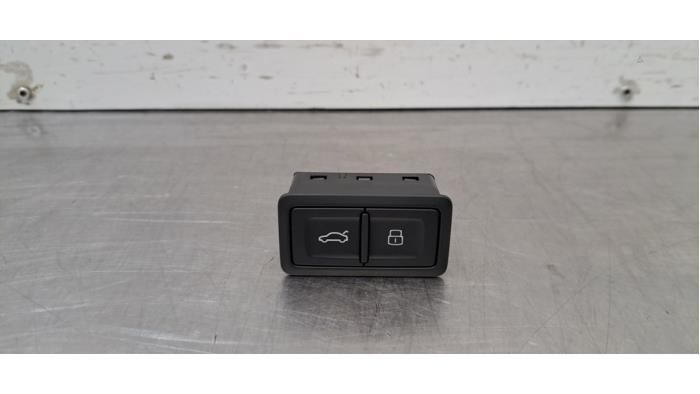 Commutateur hayon Audi Q8