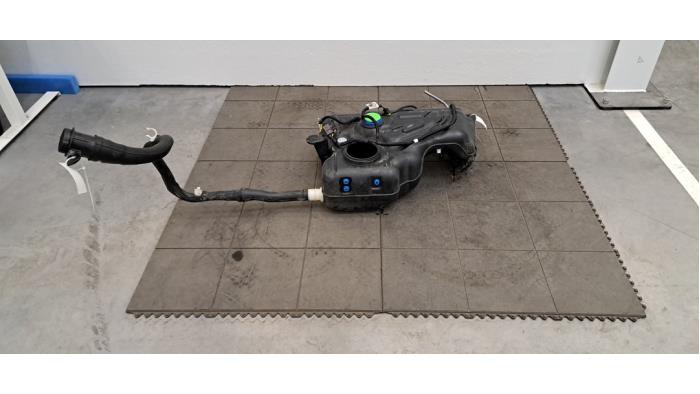 Réservoir de carburant Peugeot Partner