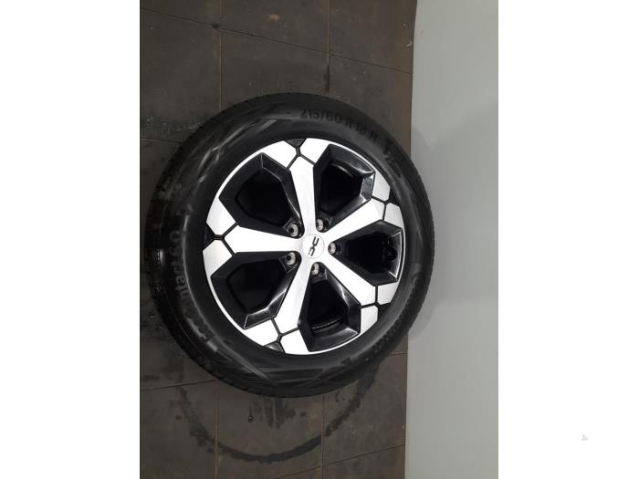 Jante + pneumatique Dacia Duster