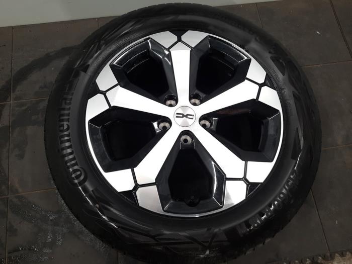 Jante + pneumatique Dacia Duster