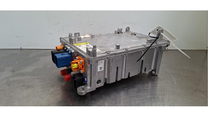 Chargeur embarqué Peugeot 5008