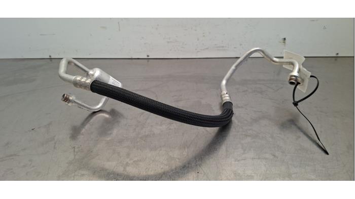 Tuyau clim Peugeot 5008