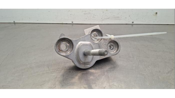 Support moteur Peugeot 5008