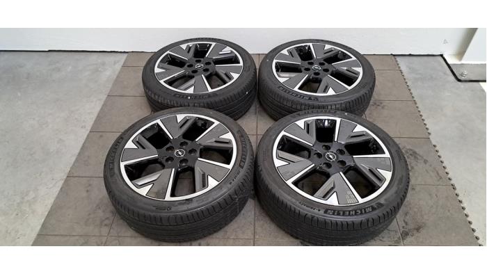 Kit jantes + pneumatiques Opel Astra