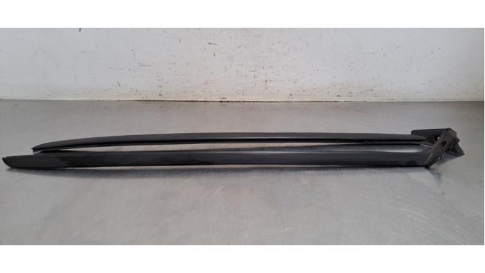 Ensemble Cadre pare-brise Peugeot 308