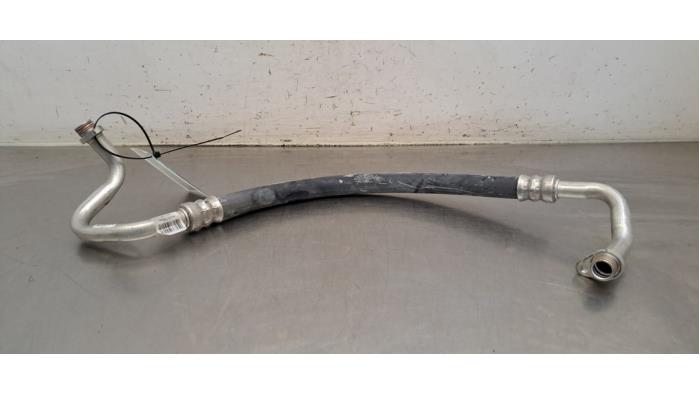 Tuyau clim Peugeot 308