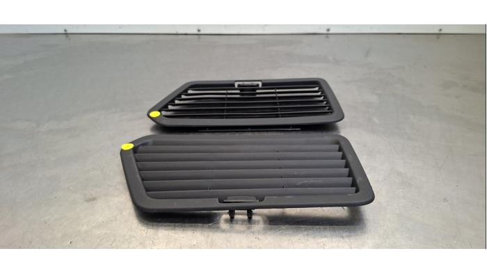Guidage d'air Opel Frontera