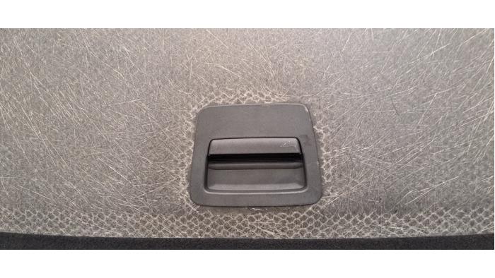 Coffre tapis Peugeot 5008