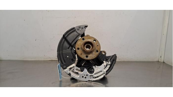 Joint avant gauche Peugeot 5008