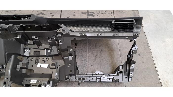 Tableau de bord Peugeot 5008