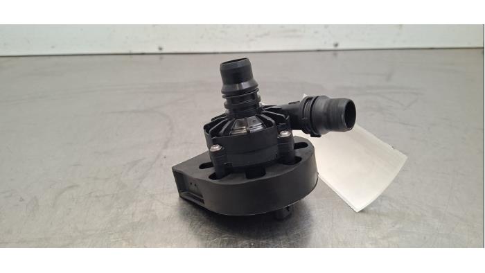 Pompe à eau supplémentaire Peugeot 3008