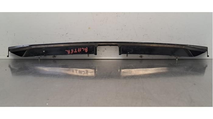 Moulure hayon Peugeot 308