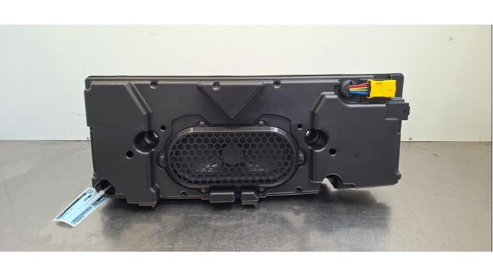 Caisson de graves Peugeot 308