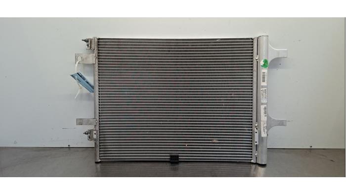 Condensateur clim Peugeot 308