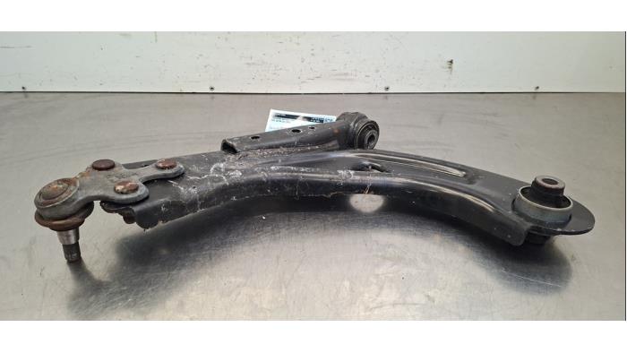 Bras de suspension avant droit Opel Astra