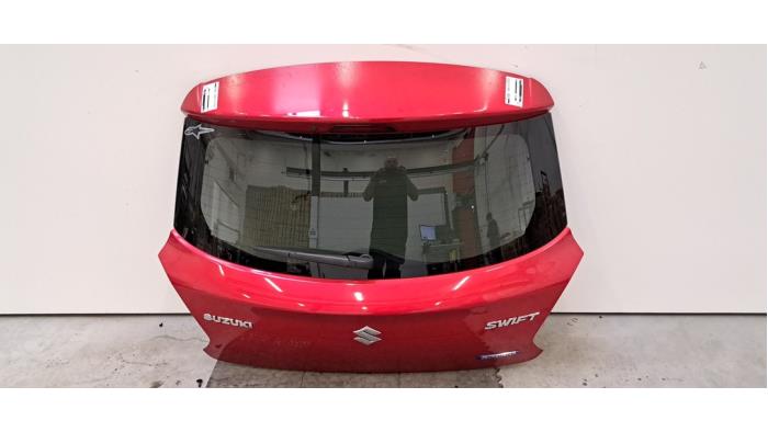 Hayon Suzuki Swift