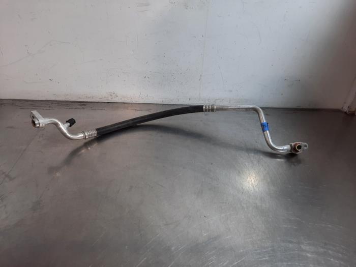 Tuyau clim Ford Transit Courier