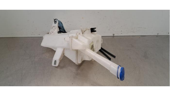 Réservoir lave-glace avant Toyota Yaris