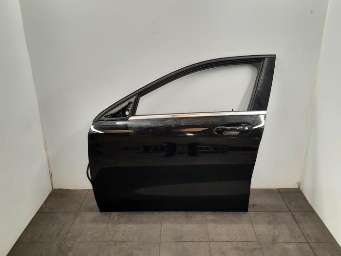 Portière 4portes avant gauche Mercedes GLA