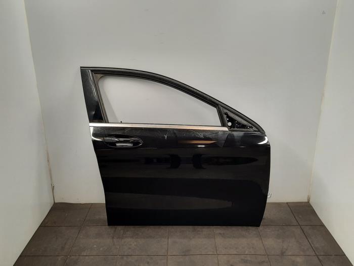 Portière 4portes avant droite Mercedes GLA