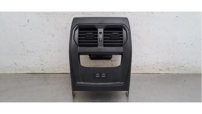 Grille d'aération arrière