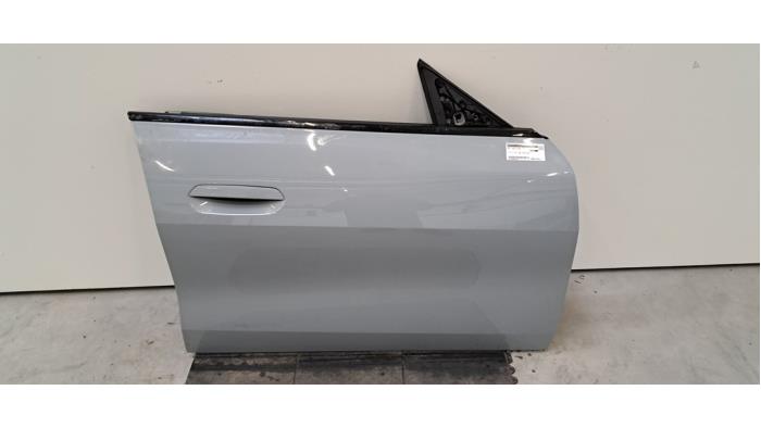 Portière 4portes avant droite
