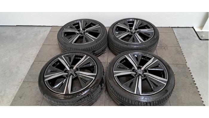 Kit jantes + pneumatiques Peugeot 308