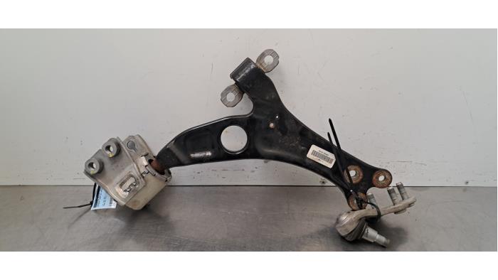 Bras de suspension avant droit Peugeot 3008