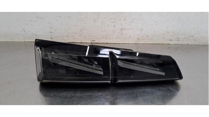 Feu arrière gauche Peugeot 308