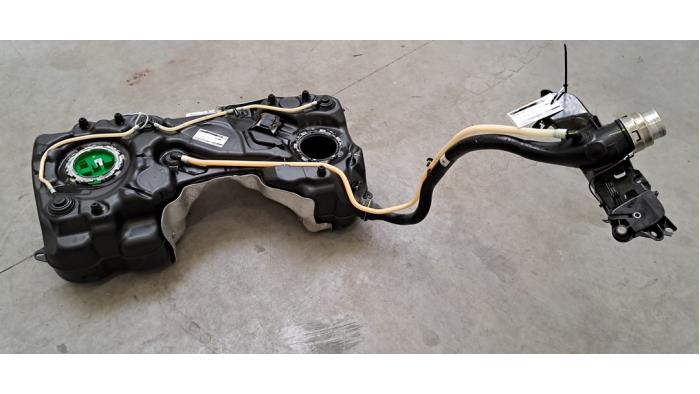 Réservoir de carburant Audi RSQ3