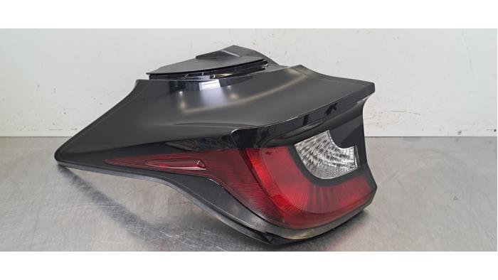 Feu arrière gauche Toyota Yaris