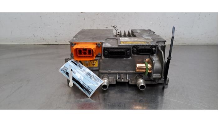 Chargeur embarqué Mercedes C-Klasse