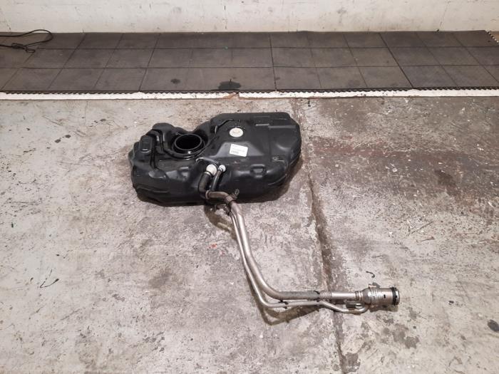 Réservoir de carburant Ford Transit Courier