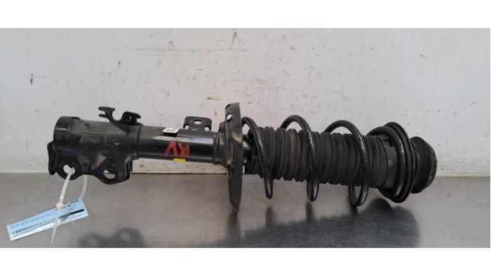 Amortisseur avant droit Toyota Yaris
