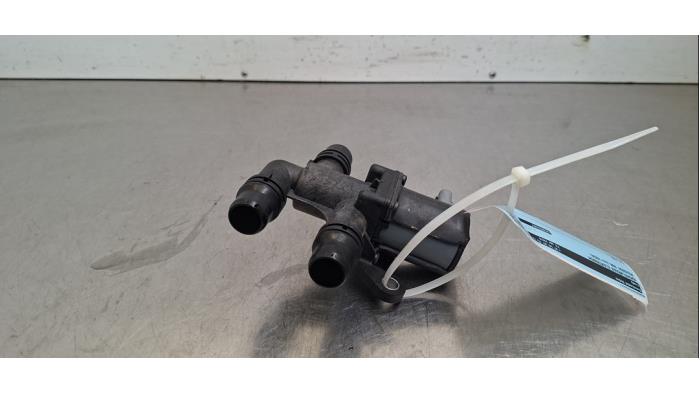 Robinet chauffage électrique Peugeot 208