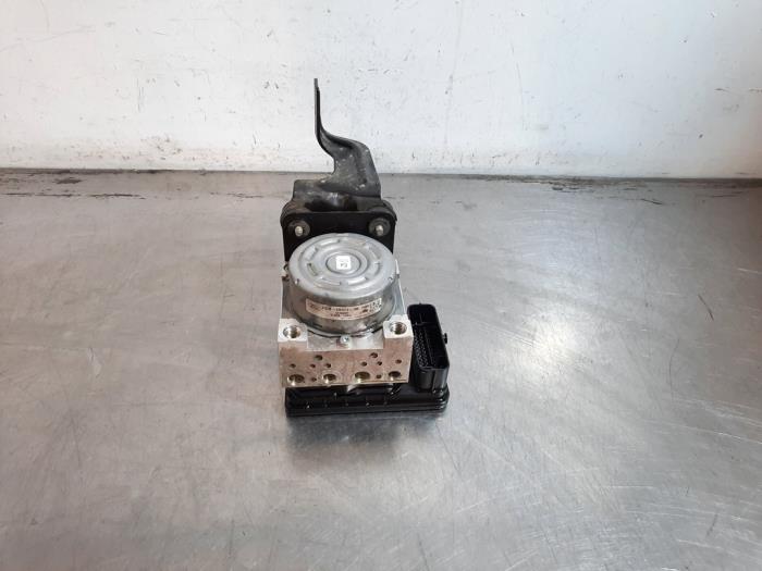 Pompe ABS Ford Transit Courier