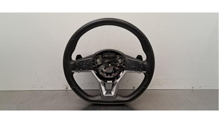 Volant Nissan Juke