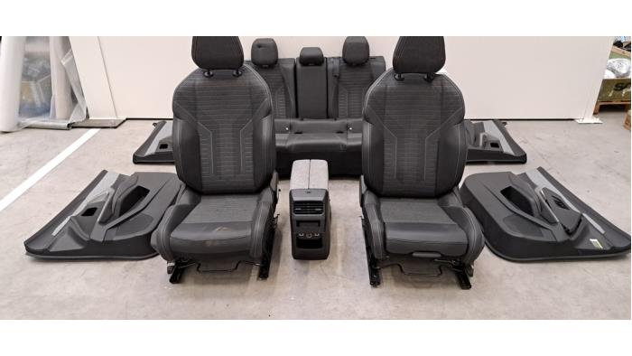 Kit revêtement (complet) Peugeot 3008