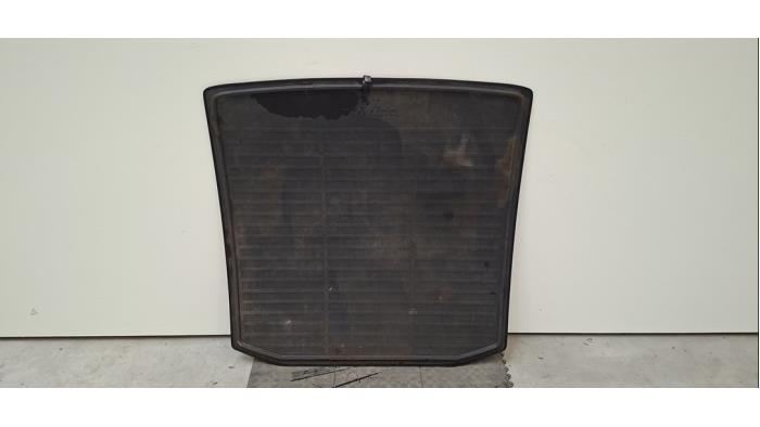 Coffre tapis Skoda Octavia