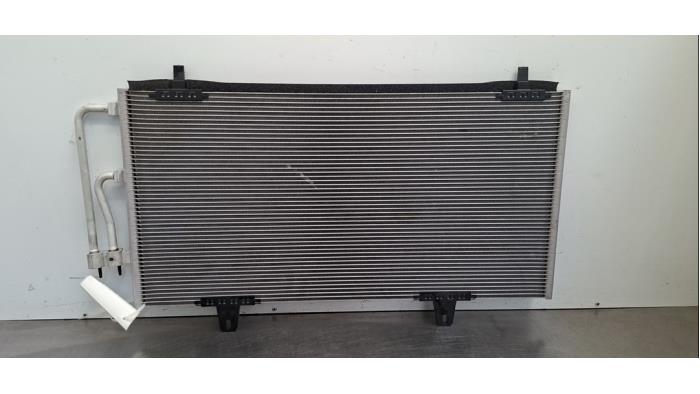 Condensateur clim Peugeot 208