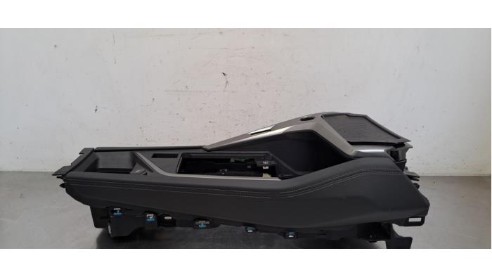 Console centrale Peugeot 308