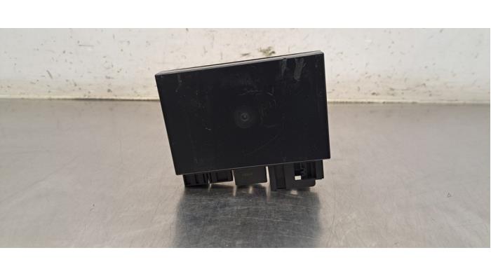 Module crochet de traction Audi A4