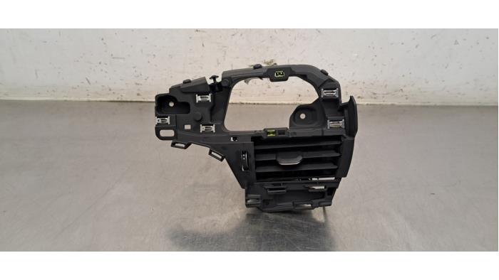 Grille aération tableau de bord Audi A4