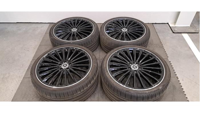 Kit jantes + pneumatiques Mercedes EQE