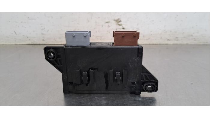 Module crochet de traction Peugeot 308