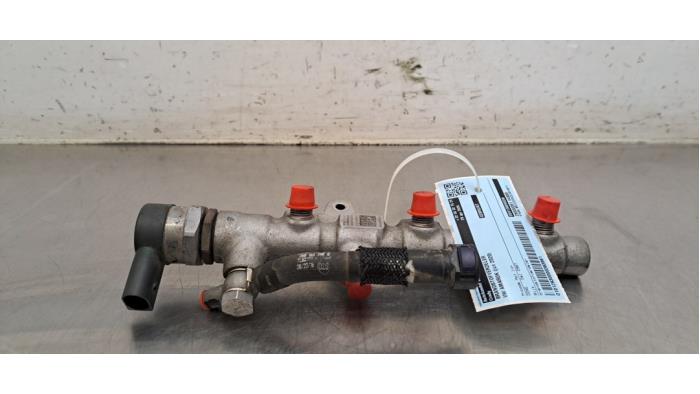 Distributeur de carburant Volkswagen Amarok