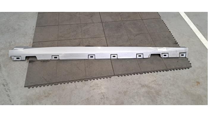 Marche-pied (list de couverture) gauche Audi A5